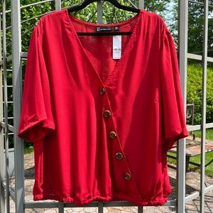 NWT NY&Co Surplice Buttoned Bubble Hem Top - Size XXL